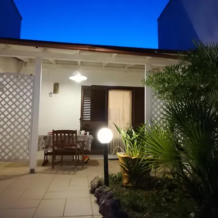 Villa Mediterranea Torre dell'Orso Exterior photo